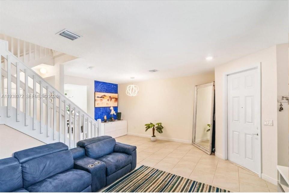AQUABELLA NORTH - Residential