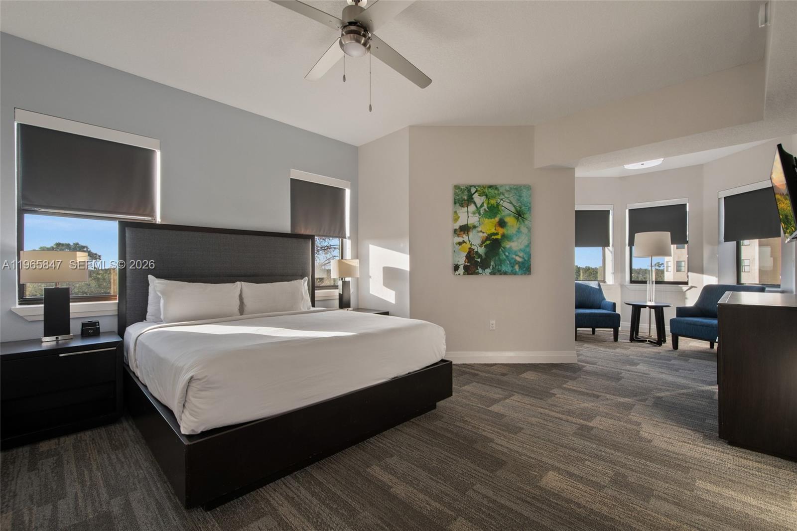 THE GROVE RESORT - Residential