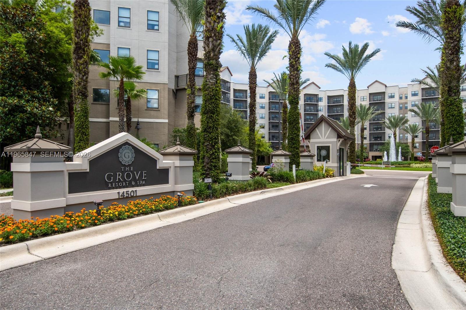 THE GROVE RESORT - Residential