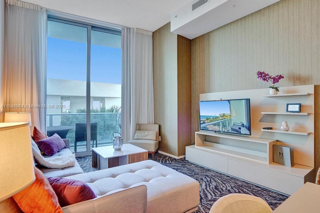 4111 SOUTH OCEAN DRIVE CO - Residential