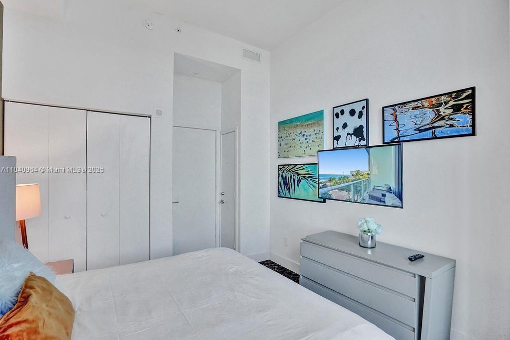 4111 SOUTH OCEAN DRIVE CO - Residential