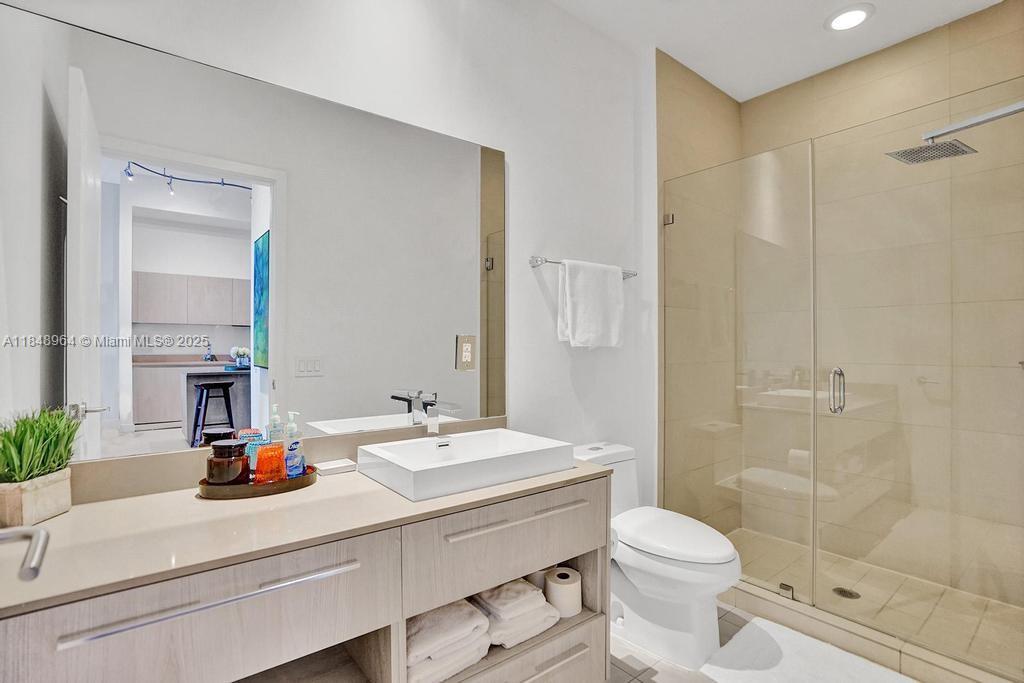 4111 SOUTH OCEAN DRIVE CO - Residential