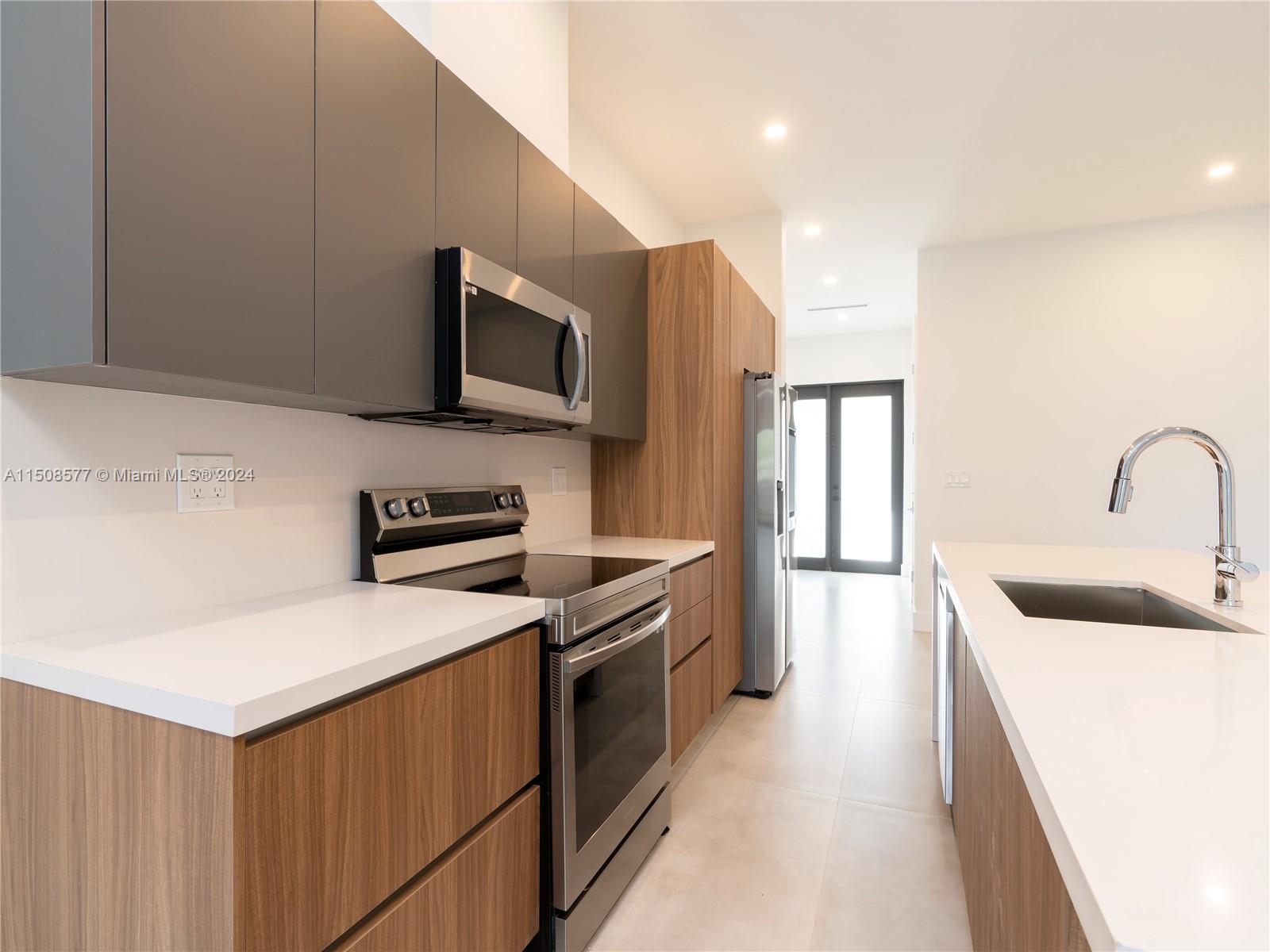 Lake Ridge - Residential Lease
