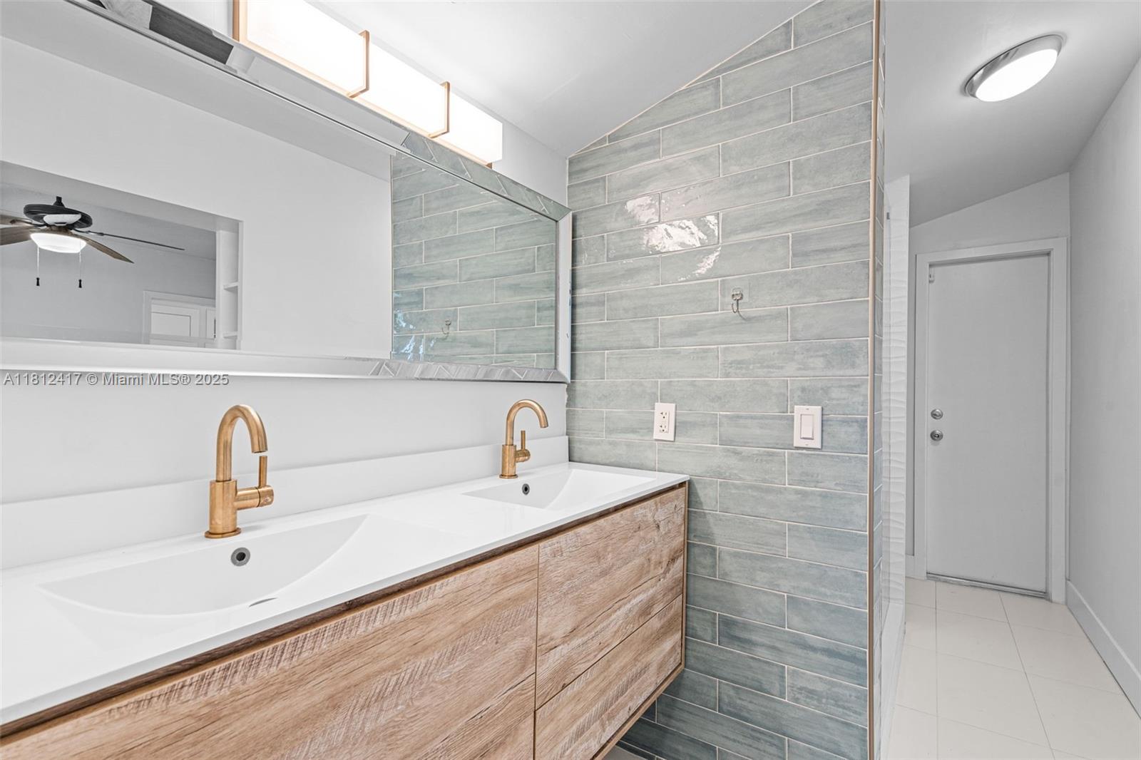 FAIRWAY ESTATES SEC 7 - Residential