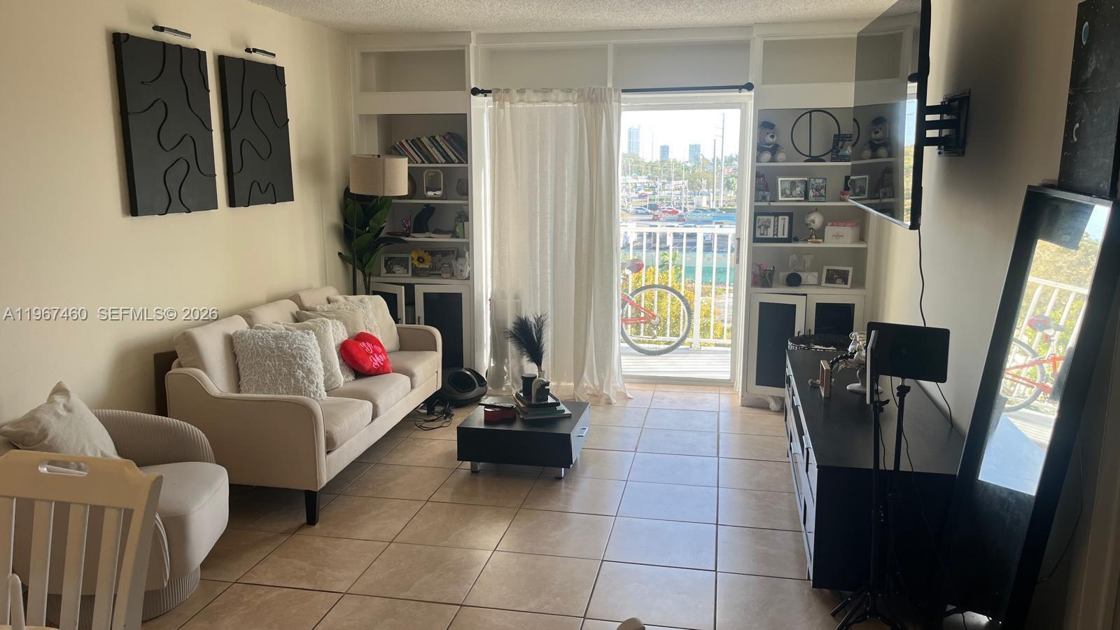 TALL TREES CONDO - Residential