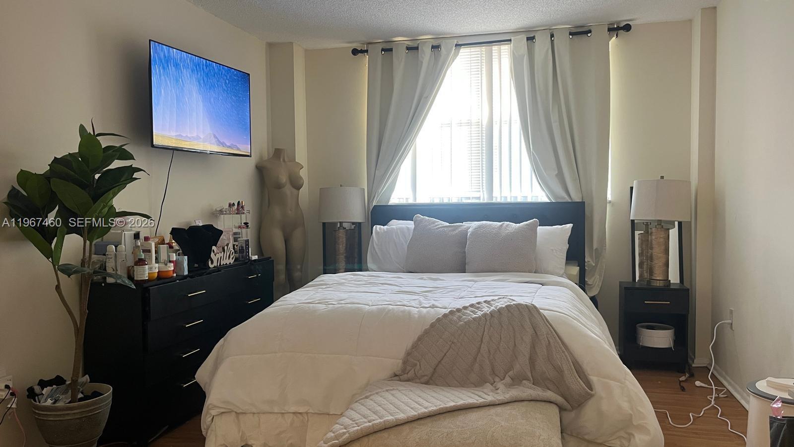 TALL TREES CONDO - Residential