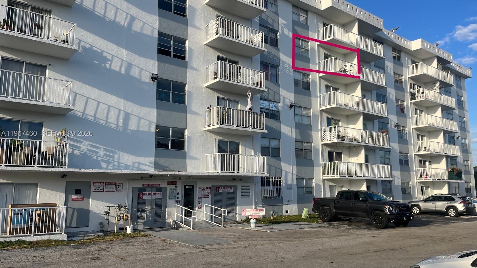 TALL TREES CONDO - Residential