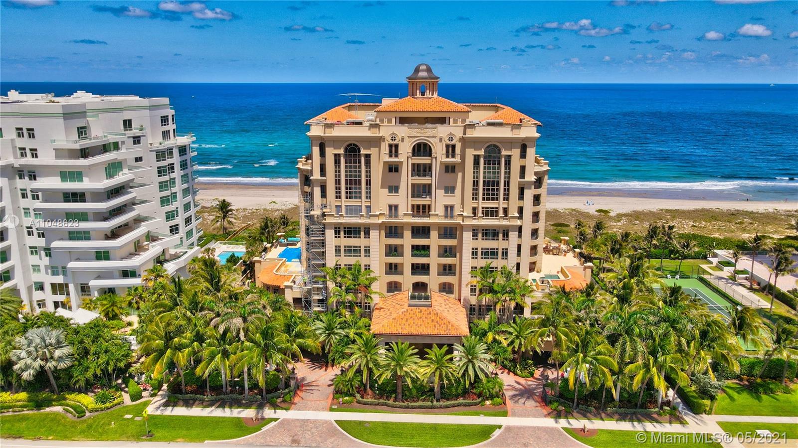 LUXURIA CONDO - Residential