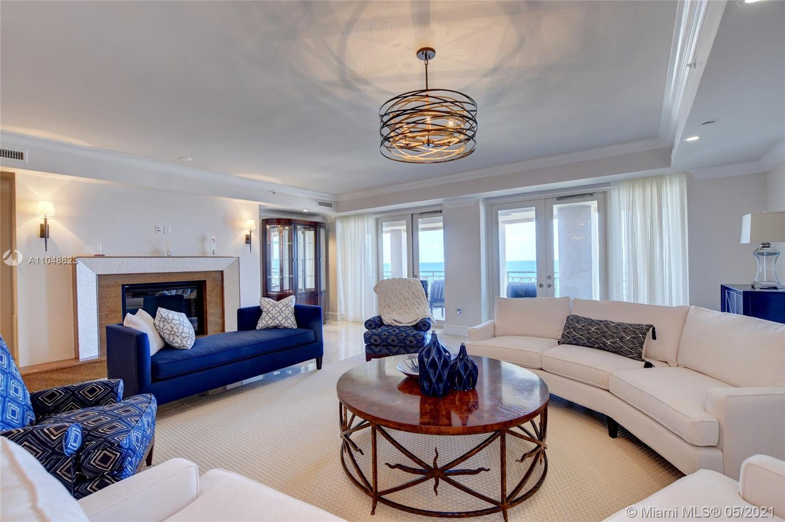 LUXURIA CONDO - Residential
