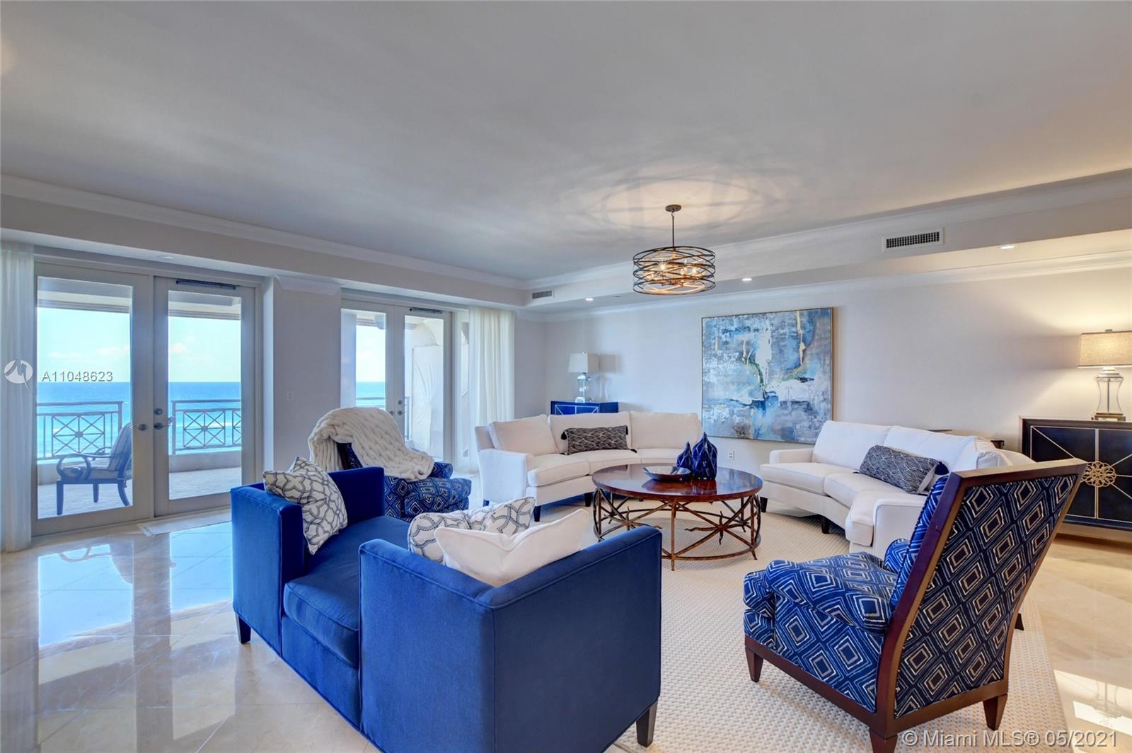 LUXURIA CONDO - Residential