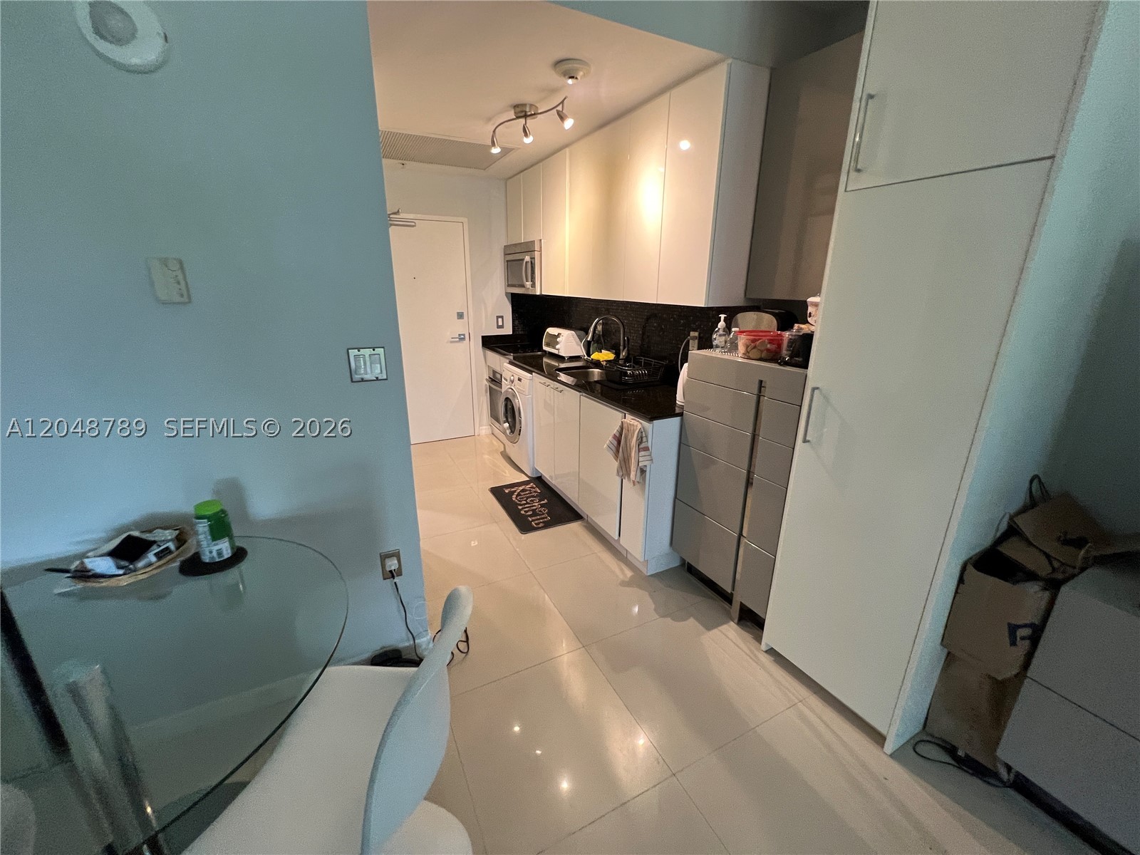HARBOUR HOUSE - Residential Lease