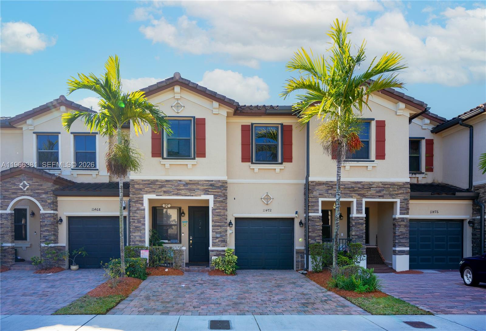 COCO PALM ESTATES - Residential