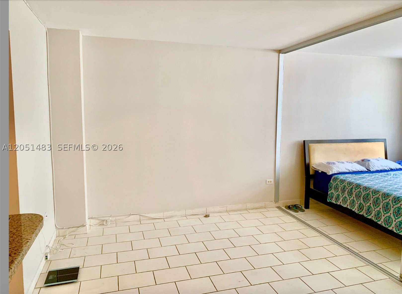 FOUR AMBASSADORS CONDO PH - Residential Lease