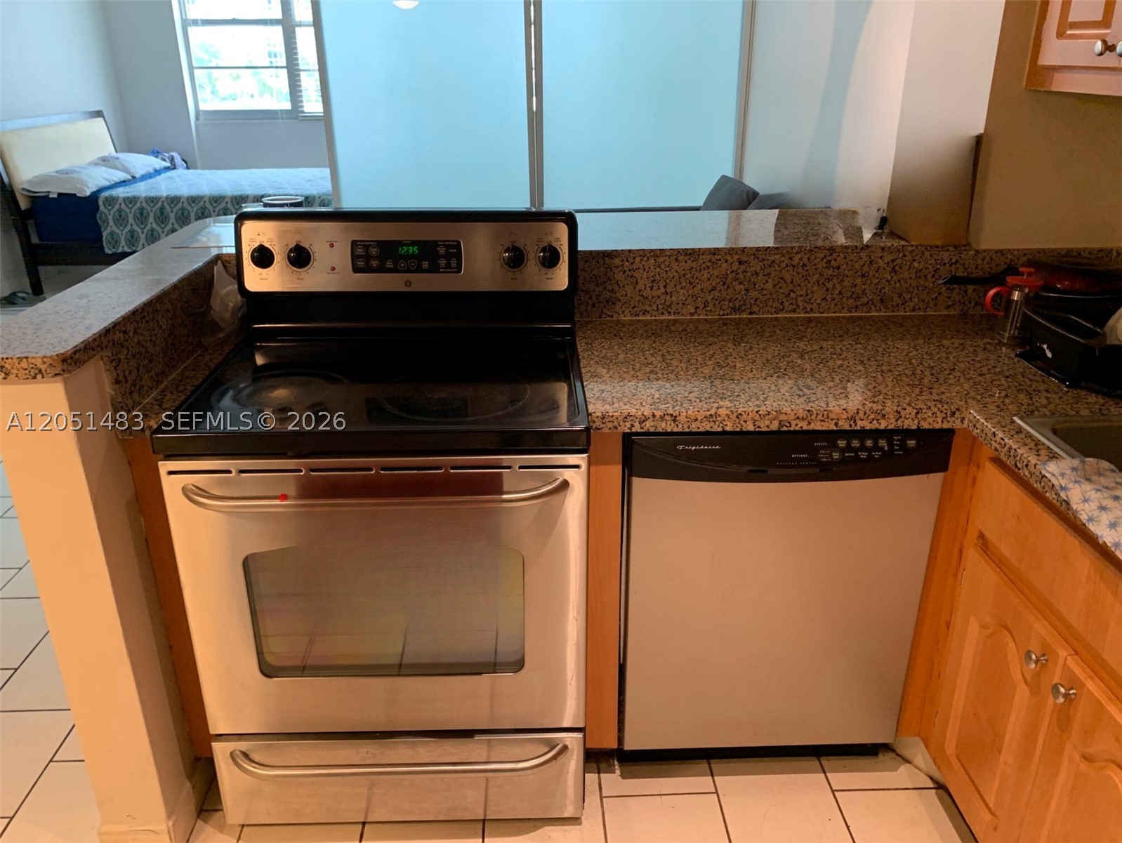 FOUR AMBASSADORS CONDO PH - Residential Lease