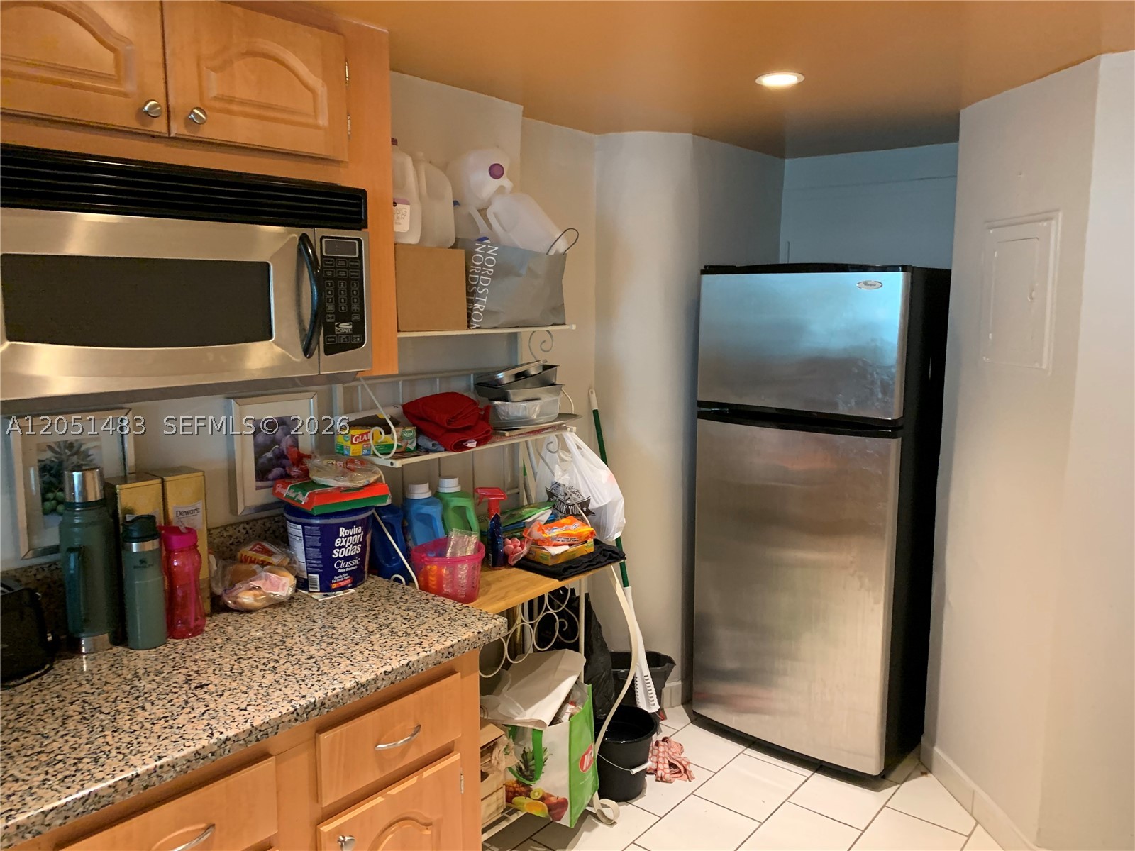FOUR AMBASSADORS CONDO PH - Residential Lease