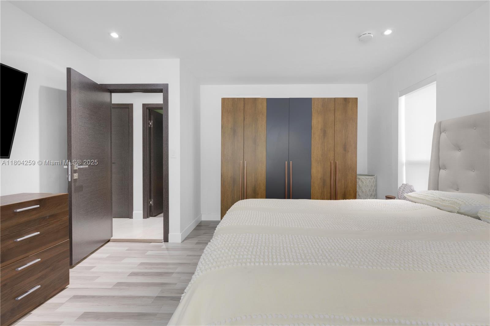 EMERALD HILLS SEC 3 - Residential Lease