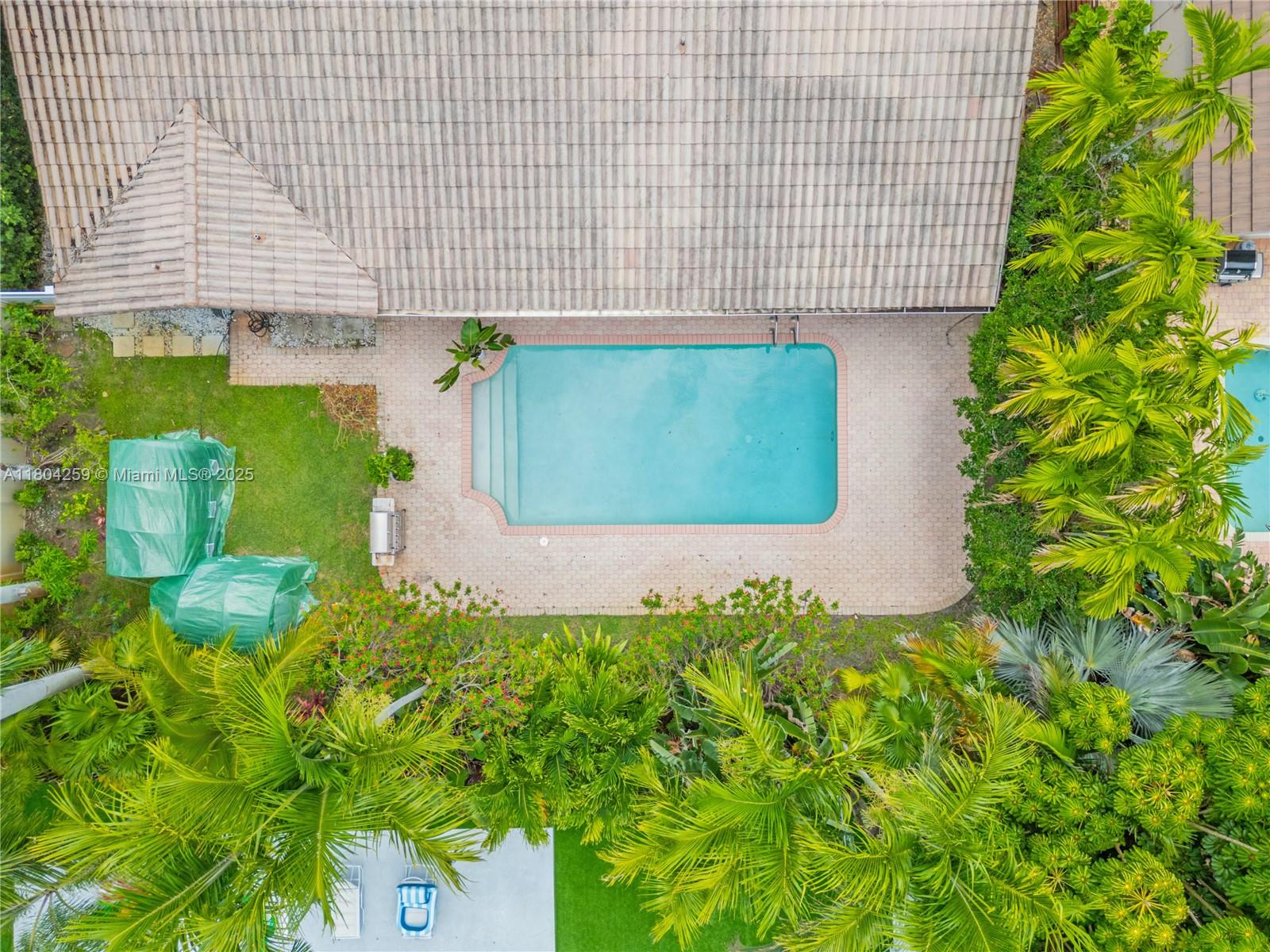 EMERALD HILLS SEC 3 - Residential Lease