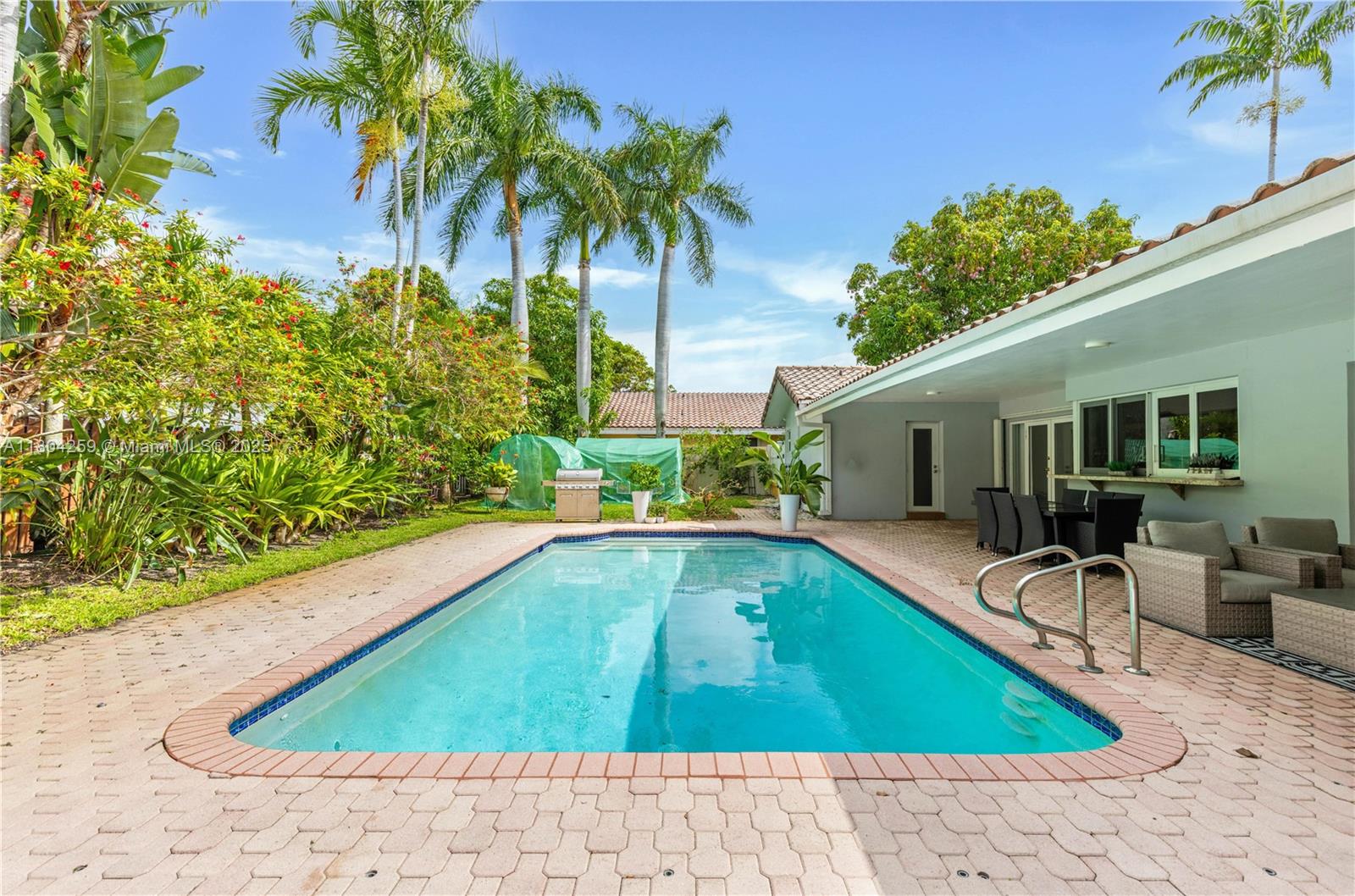 EMERALD HILLS SEC 3 - Residential Lease