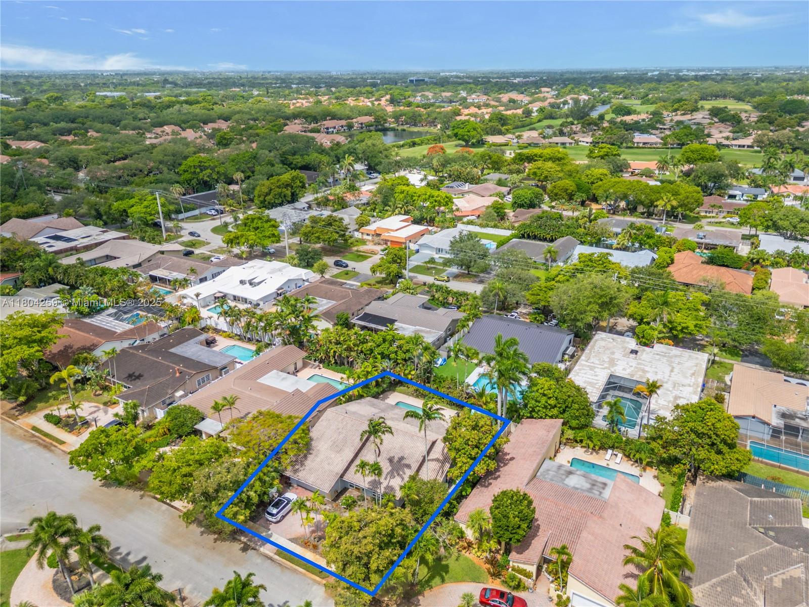 EMERALD HILLS SEC 3 - Residential Lease