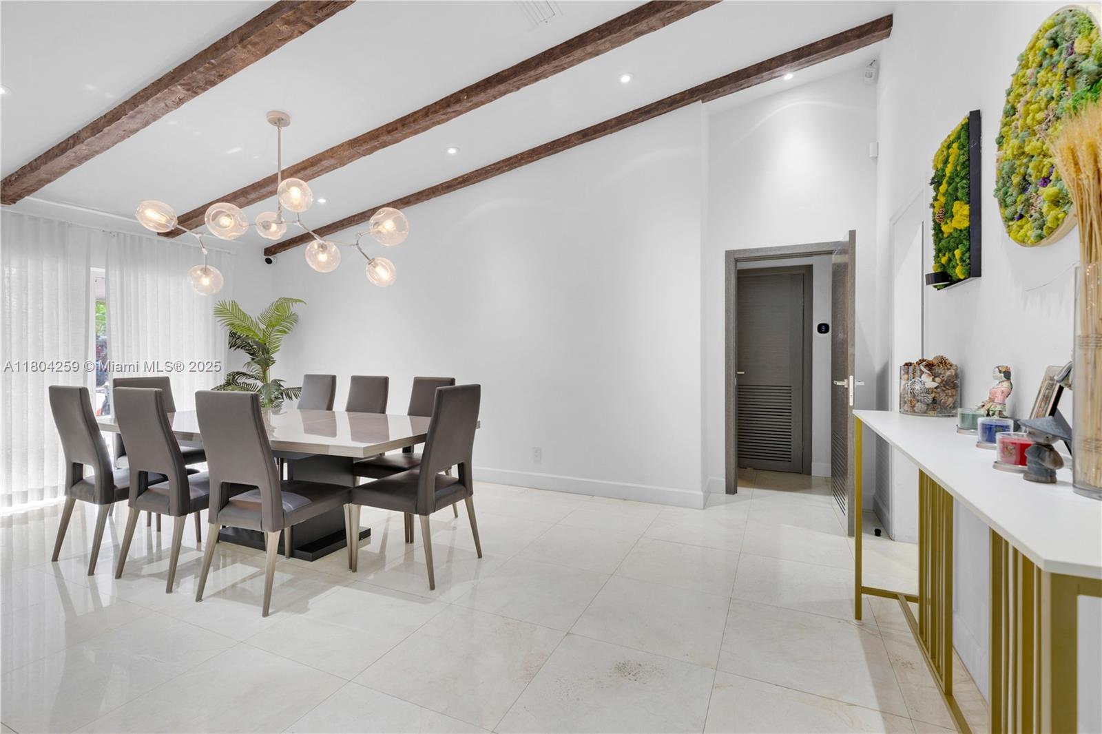 EMERALD HILLS SEC 3 - Residential Lease