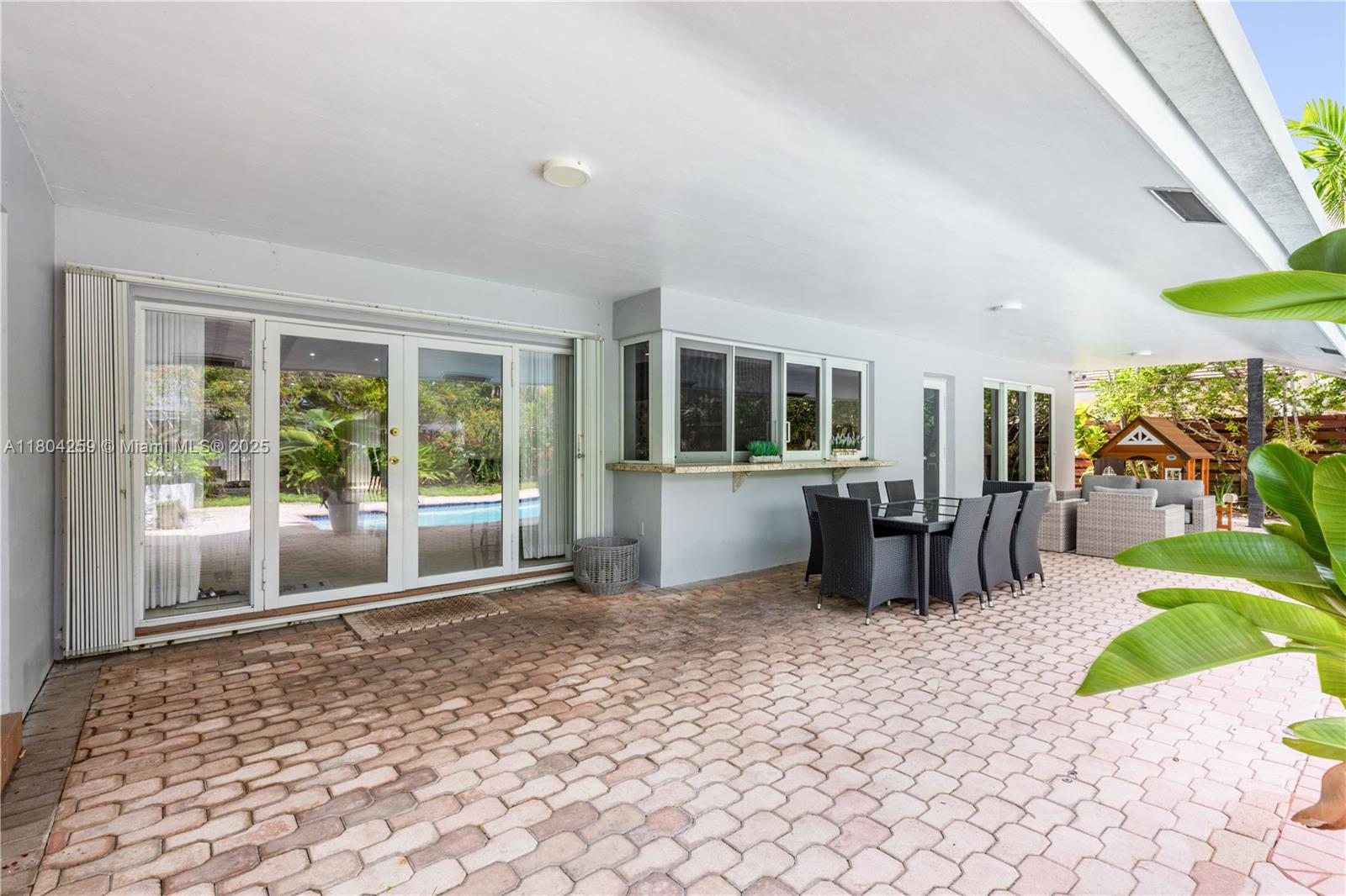 EMERALD HILLS SEC 3 - Residential Lease
