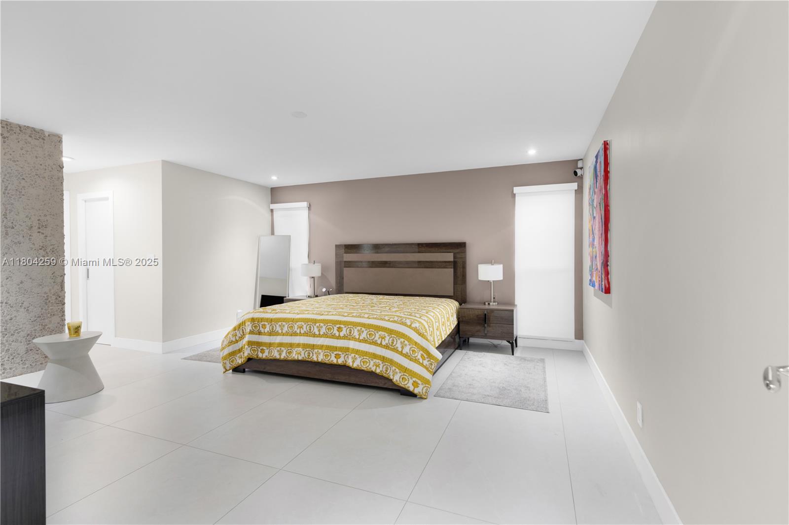 EMERALD HILLS SEC 3 - Residential Lease