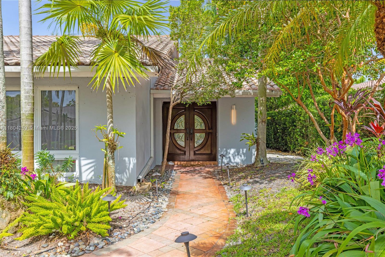 EMERALD HILLS SEC 3 - Residential Lease