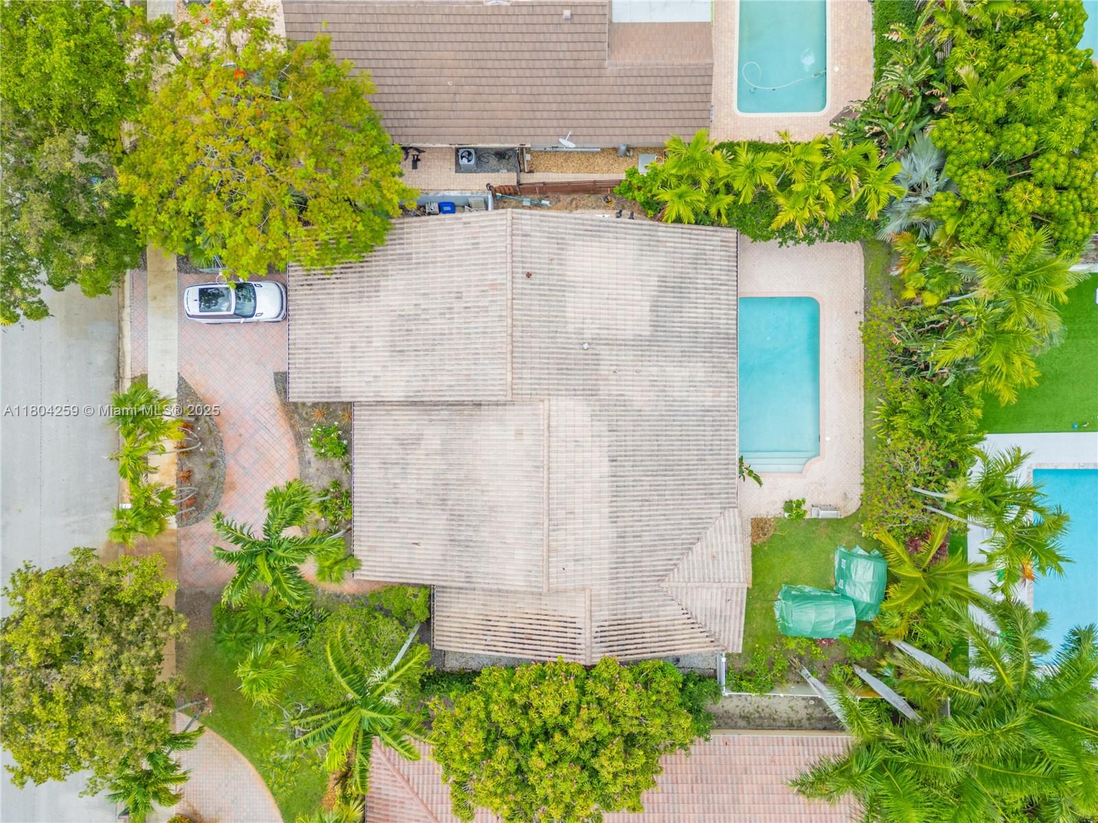 EMERALD HILLS SEC 3 - Residential Lease