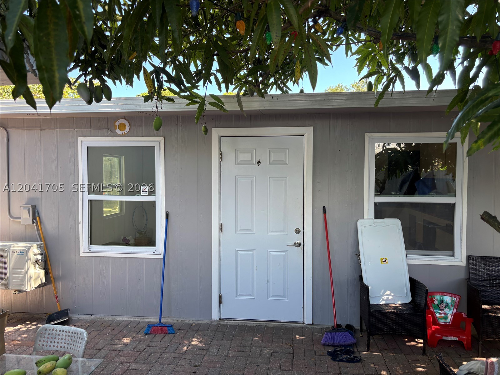 VISTA TOWNHOUSE SEC C - Residential