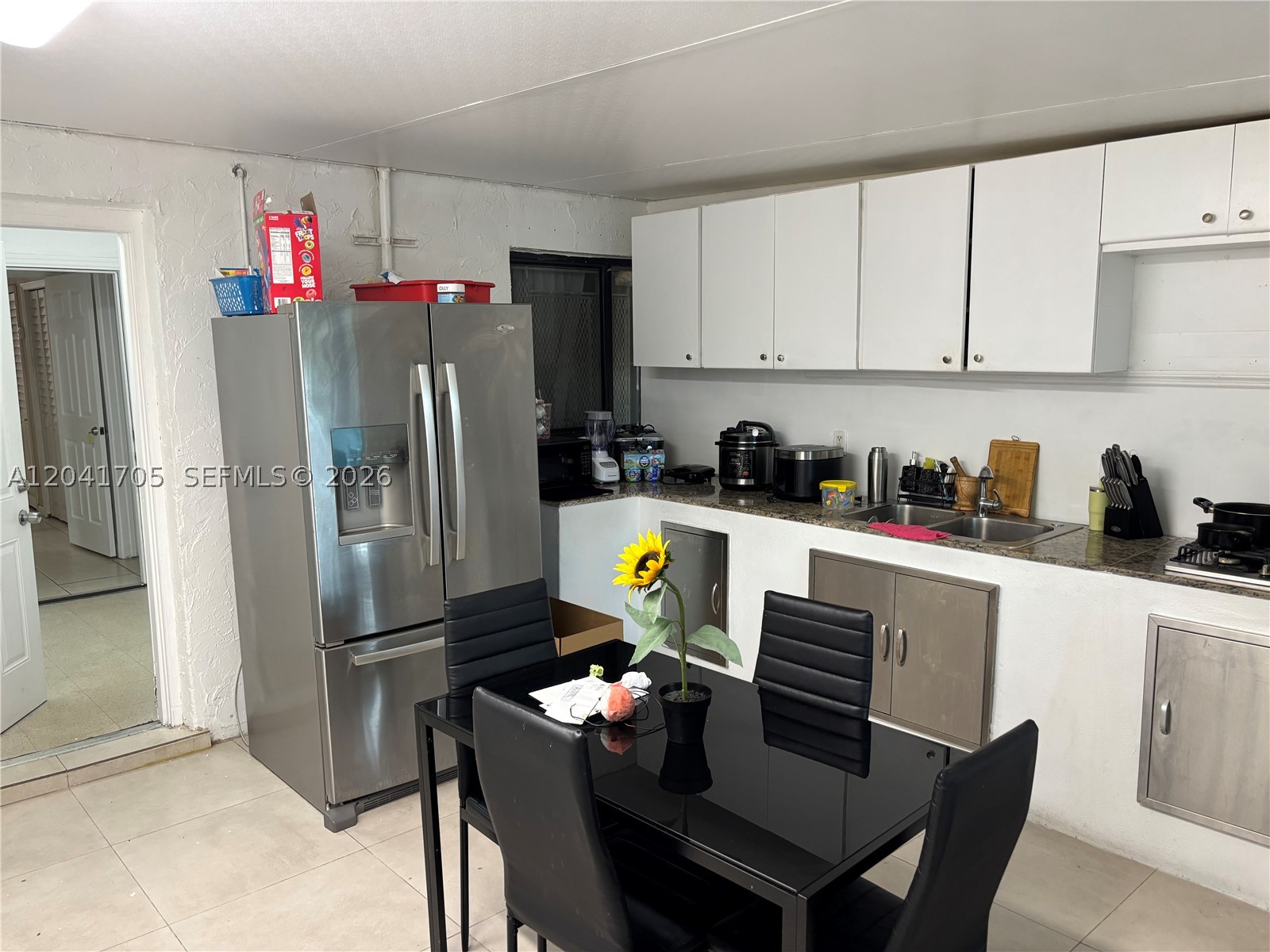 VISTA TOWNHOUSE SEC C - Residential