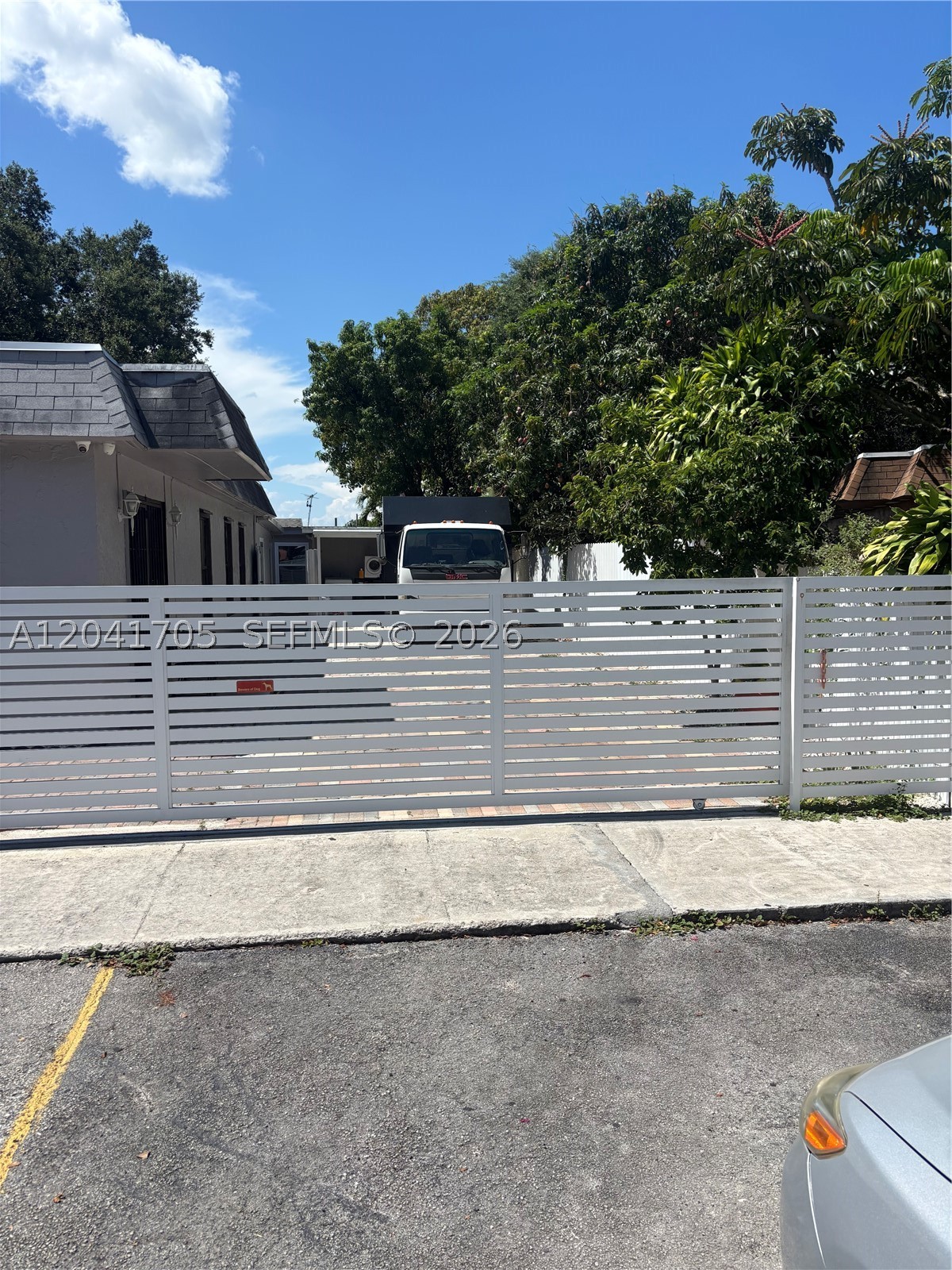 VISTA TOWNHOUSE SEC C - Residential
