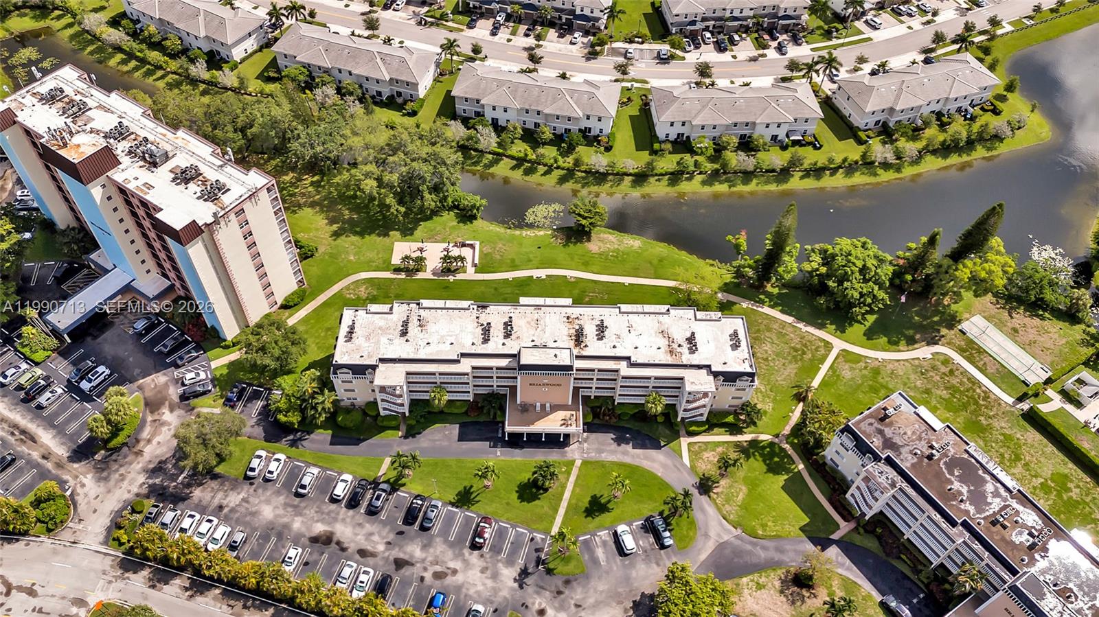 BRIARWOOD CLUB CONDO 2 - Residential