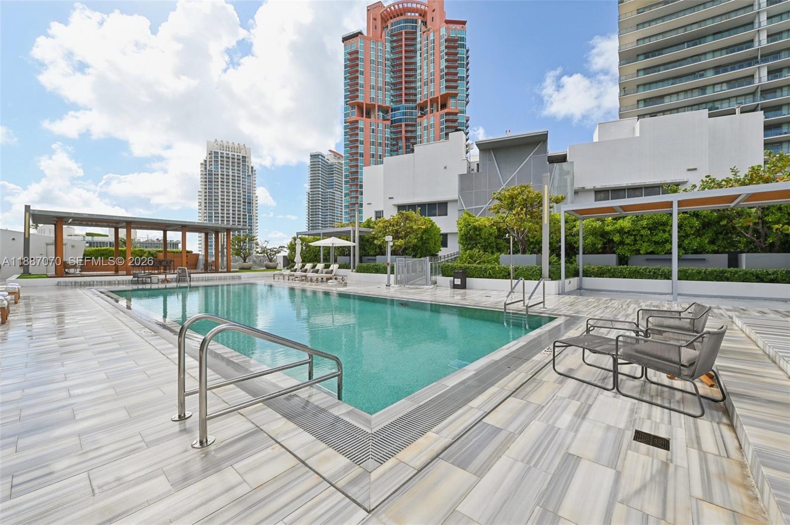 MAREA CONDO - Residential