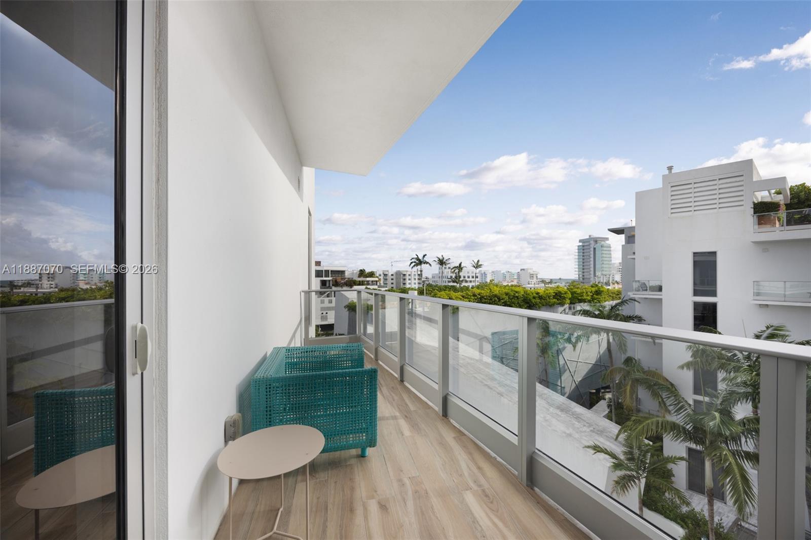 MAREA CONDO - Residential