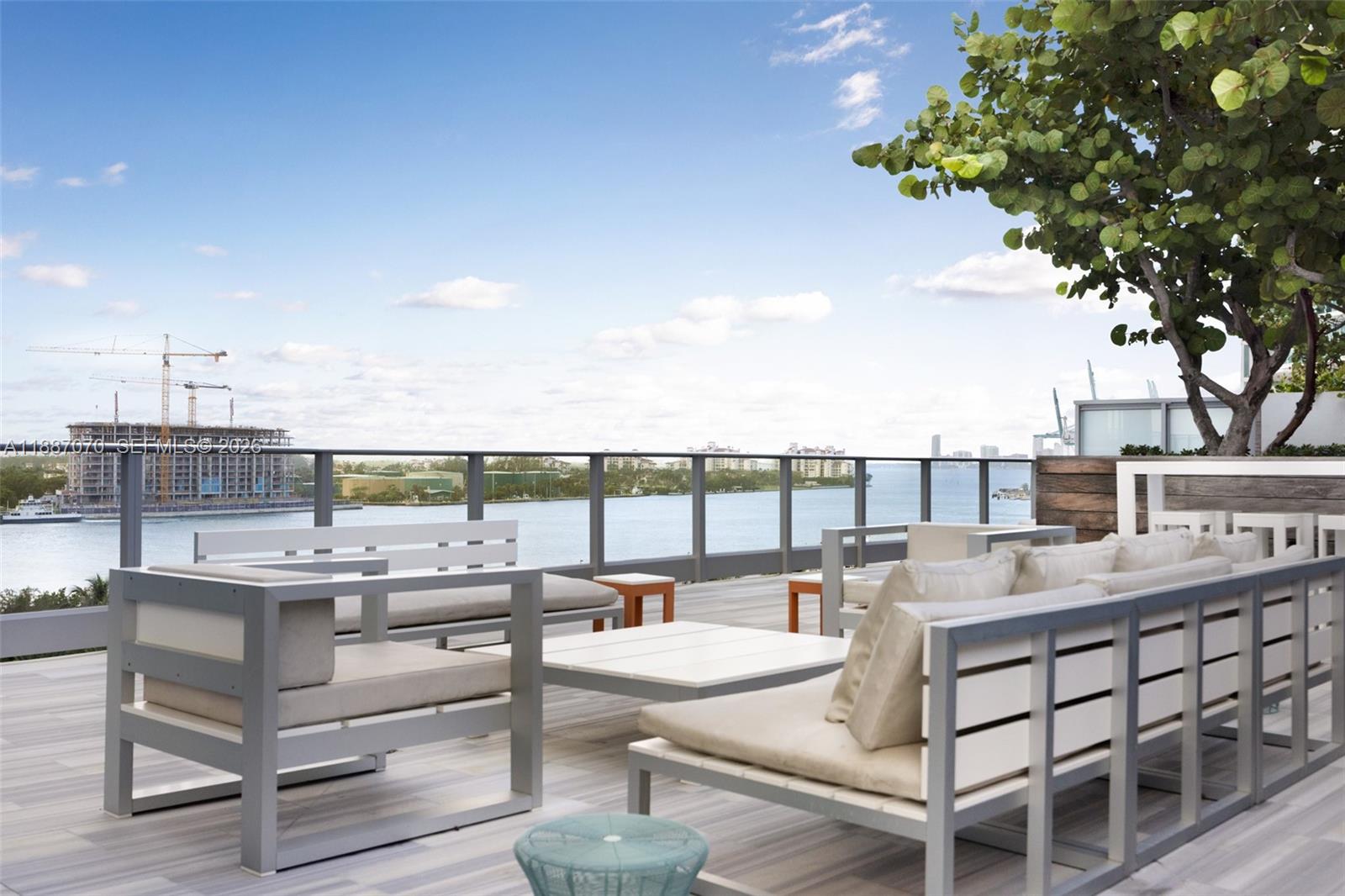 MAREA CONDO - Residential