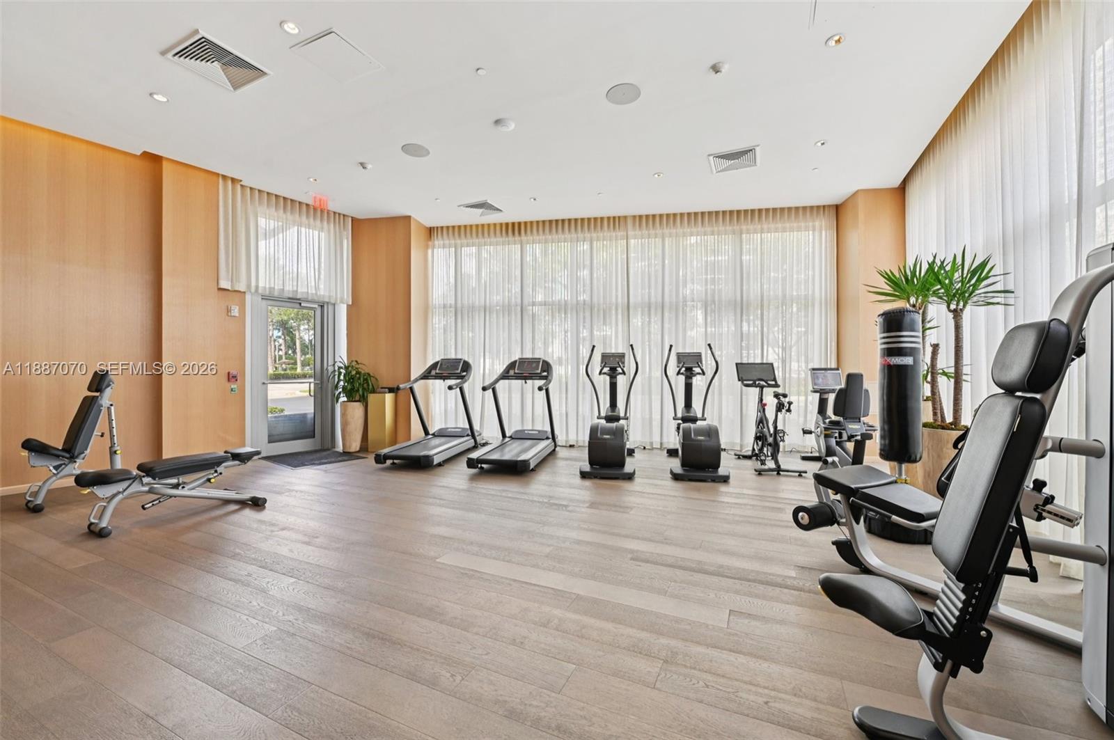 MAREA CONDO - Residential