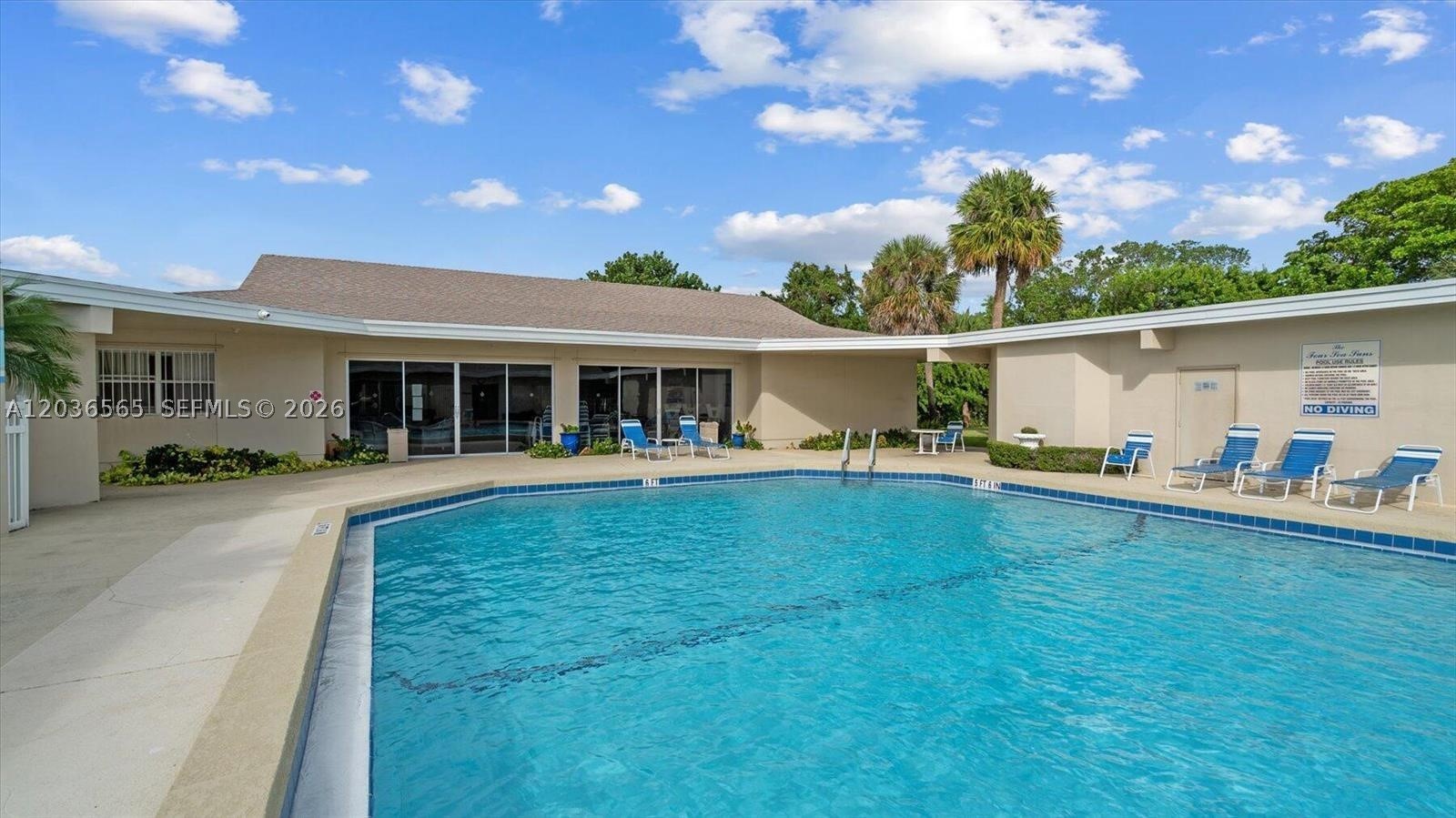 FOUR SEA SUNS CONDO - Residential Lease