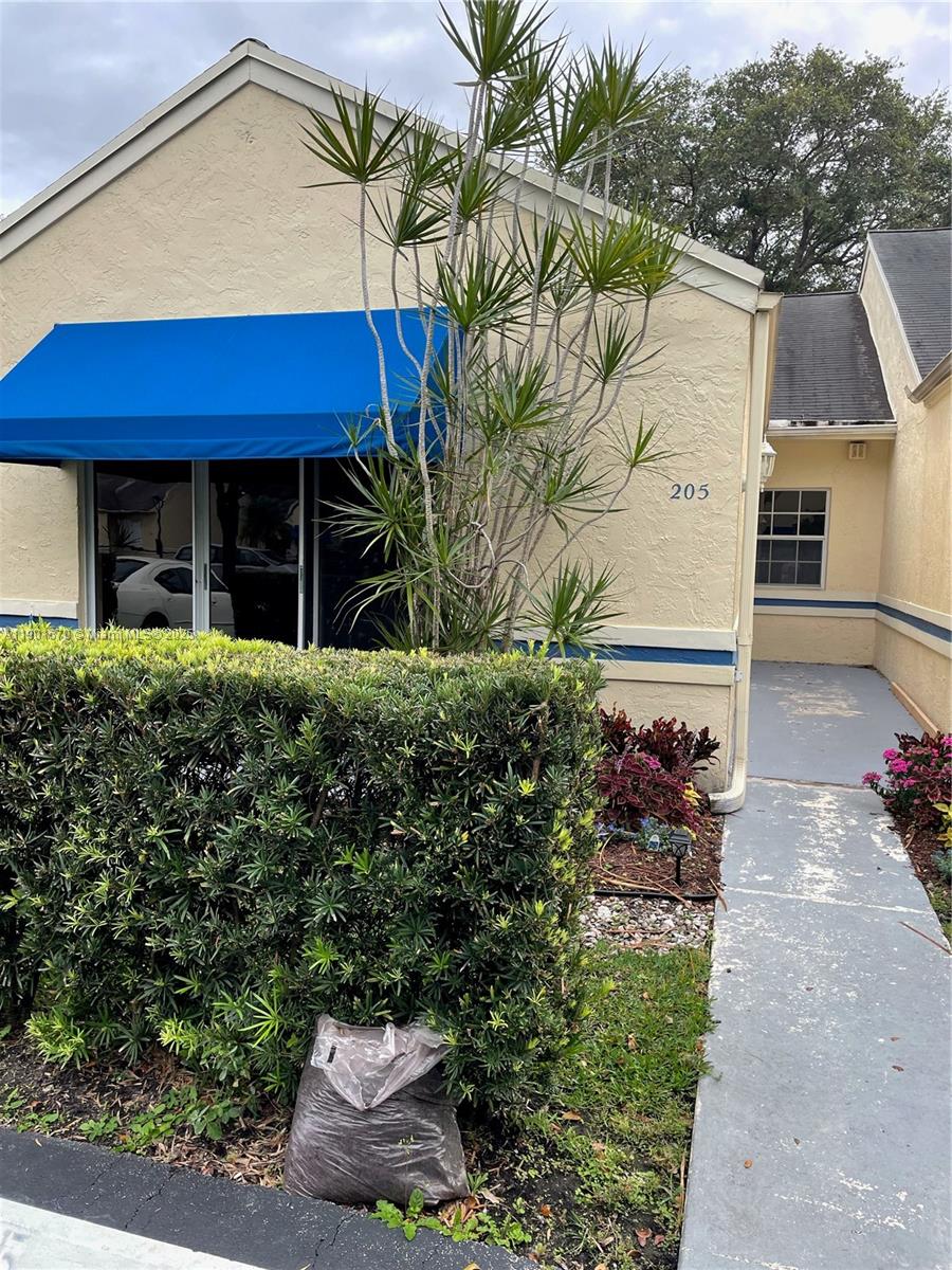 OAK LAKES - Residential