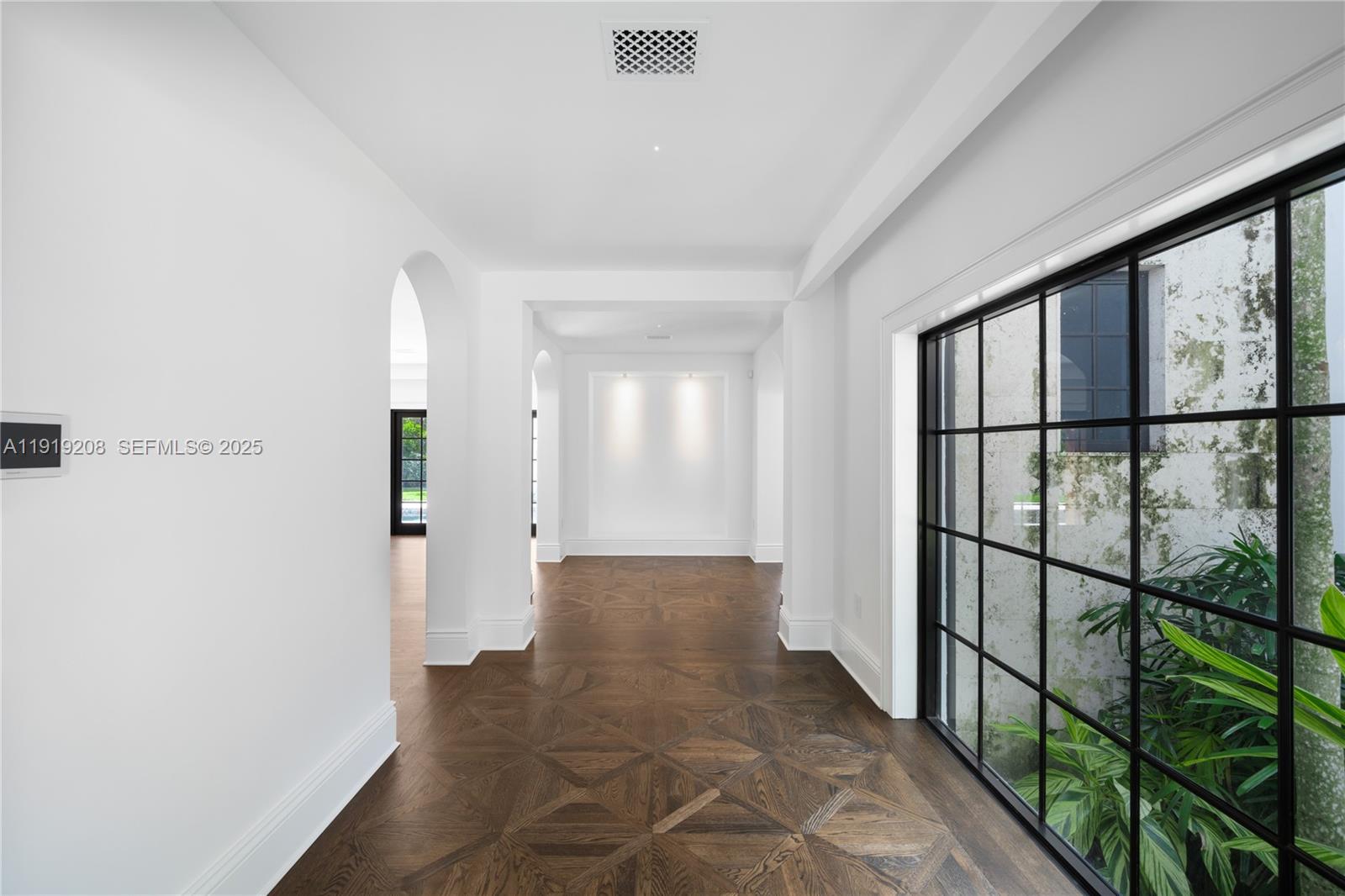 CORAL GABLES SEC E - Residential
