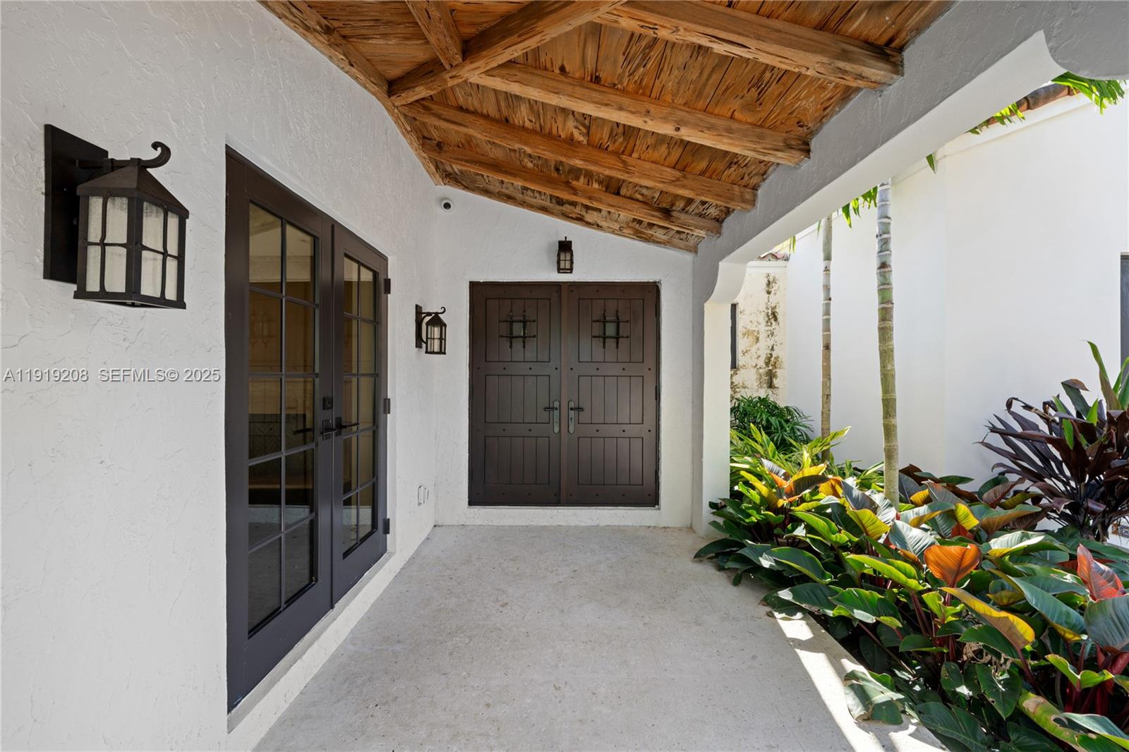 CORAL GABLES SEC E - Residential