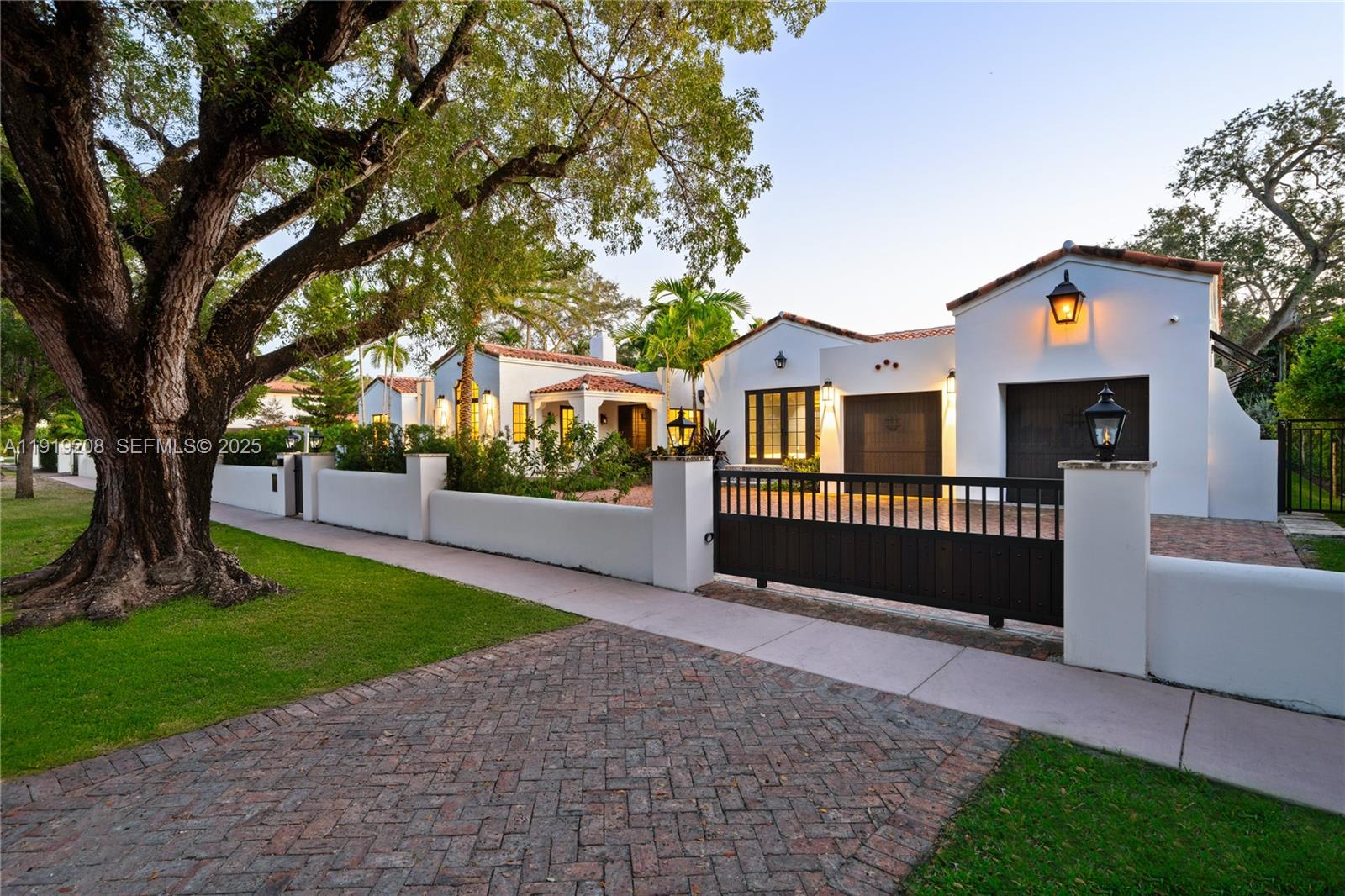 CORAL GABLES SEC E - Residential