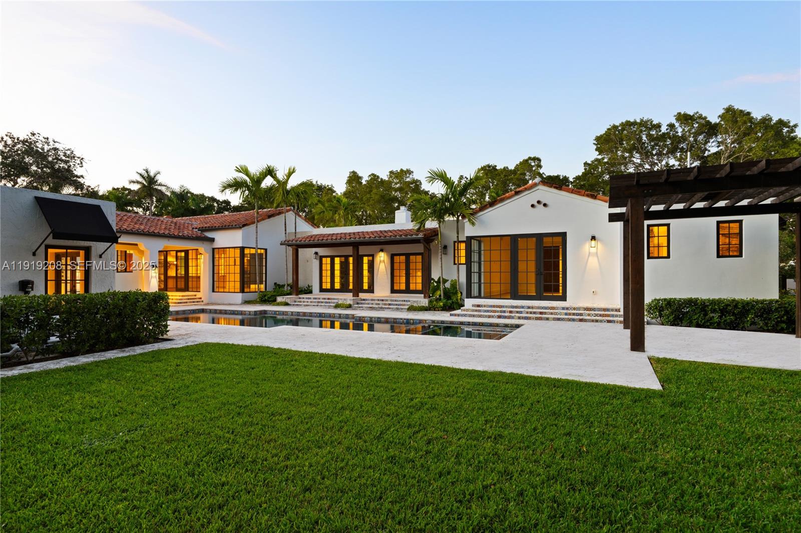 CORAL GABLES SEC E - Residential