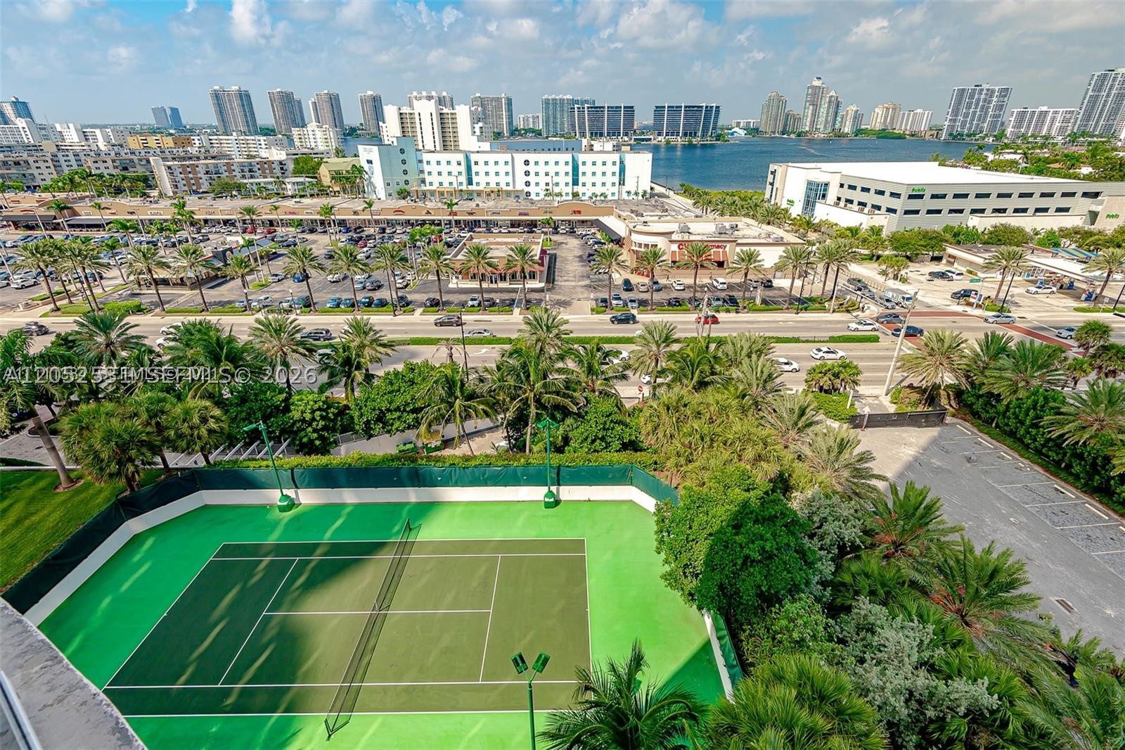 TRUMP ROYALE CONDO - Residential