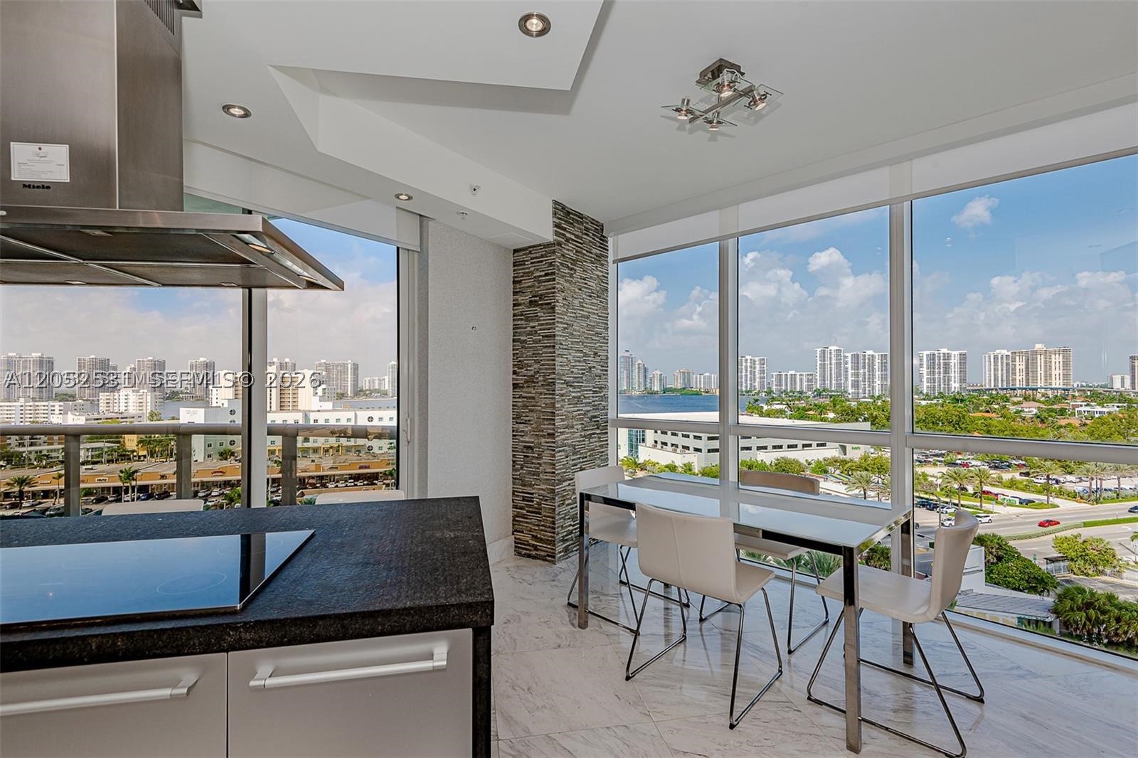 TRUMP ROYALE CONDO - Residential