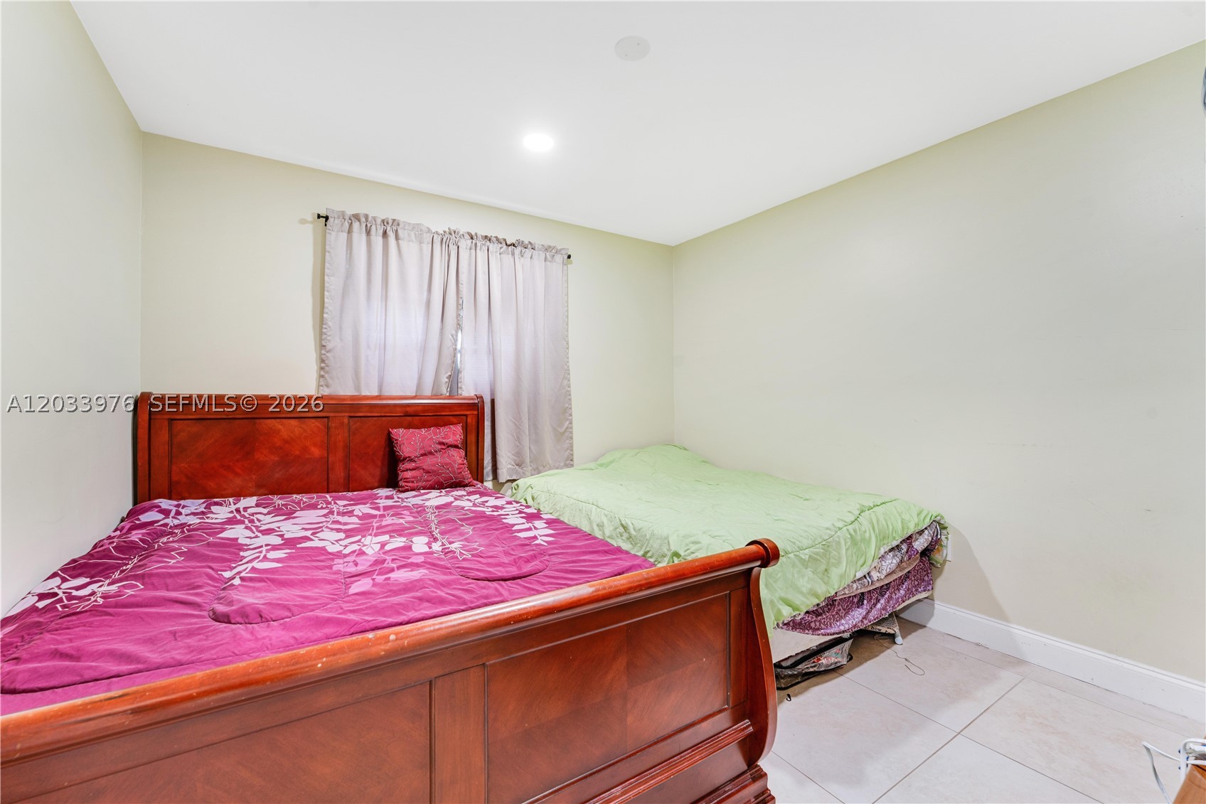 N MIAMI ESTATES - Residential