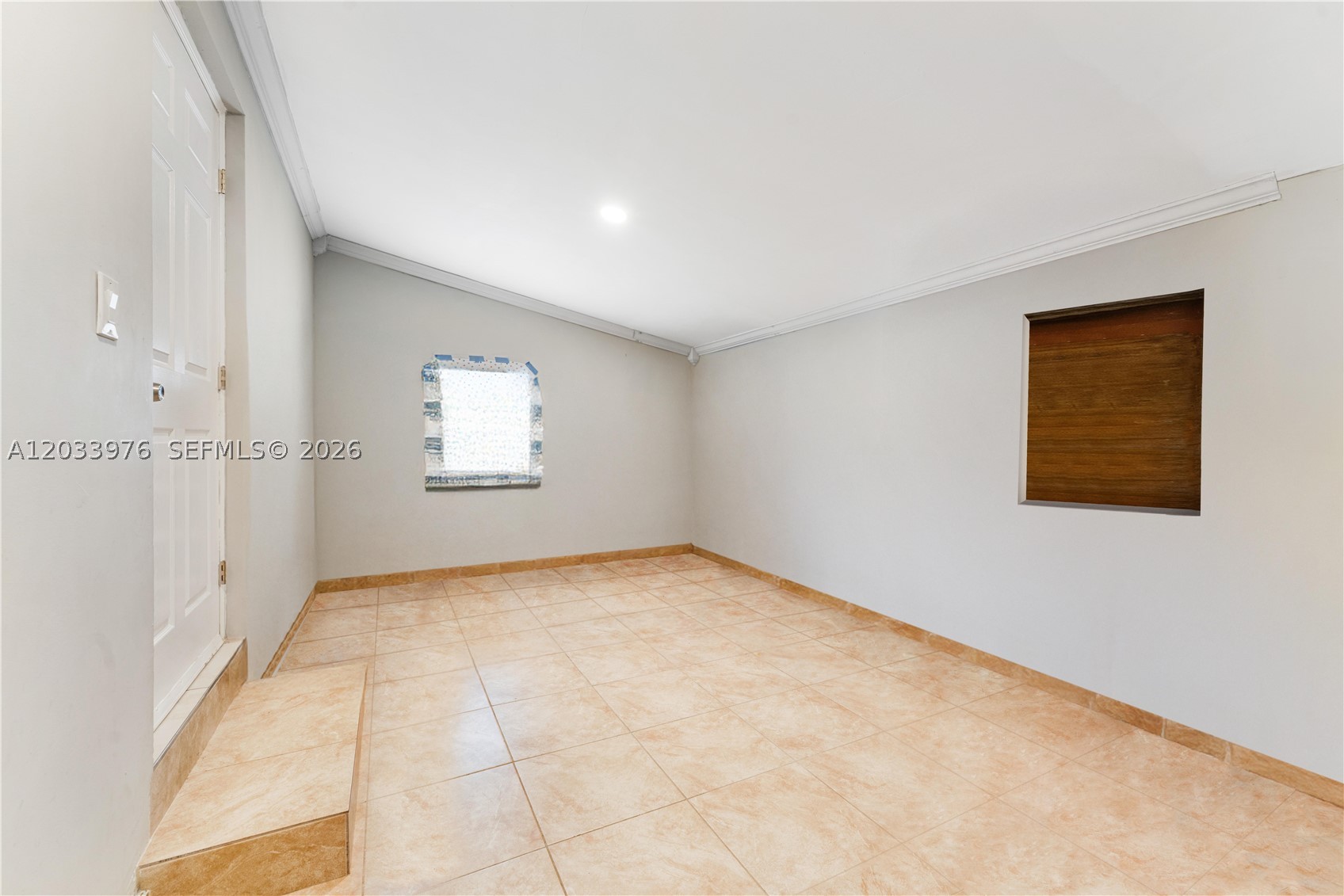 N MIAMI ESTATES - Residential