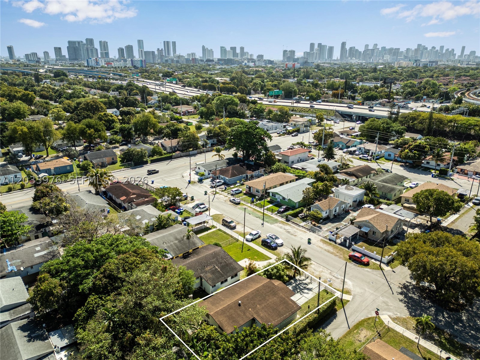 N MIAMI ESTATES - Residential