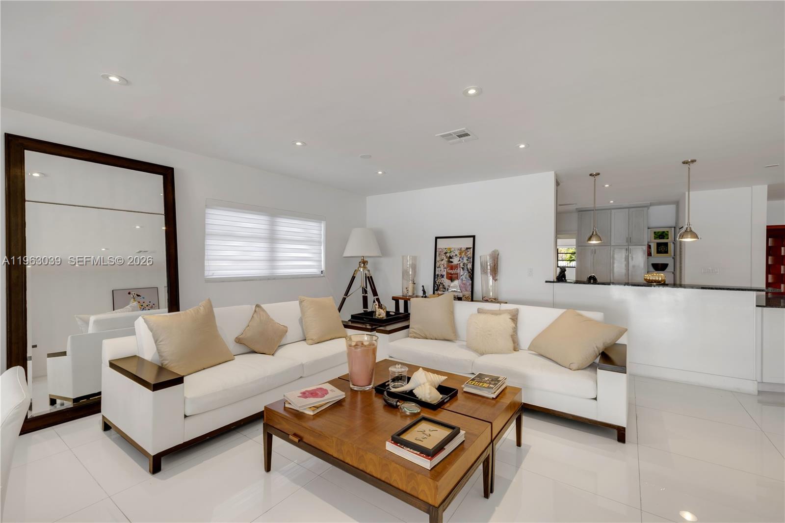 BISCAYNE BEACH-2ND ADDN - Residential