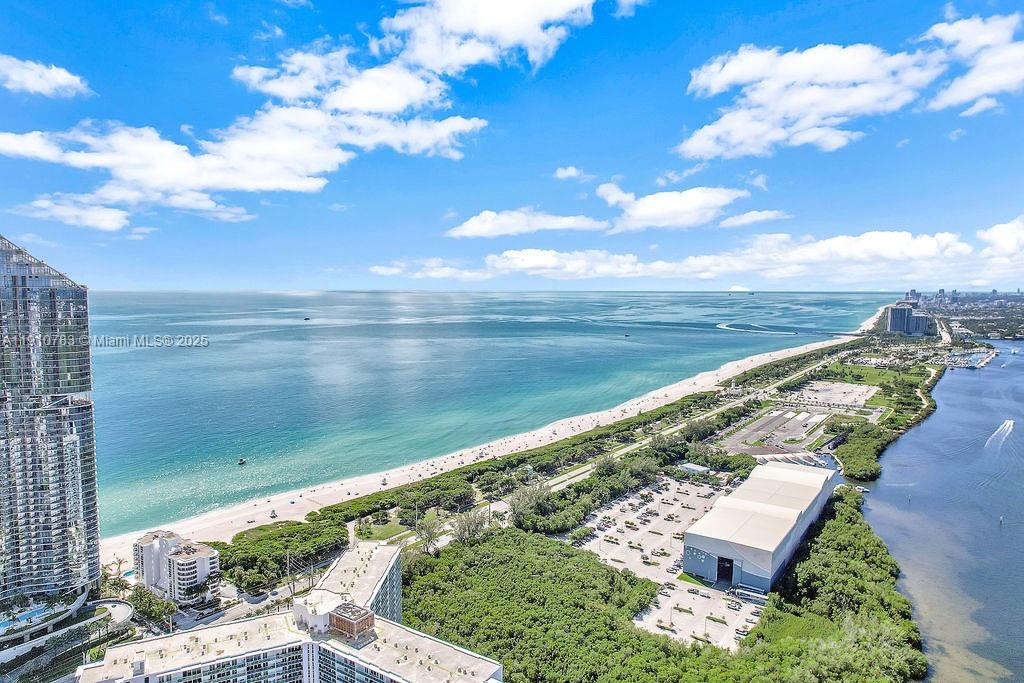 TURNBERRY OCEAN COLONY - Residential