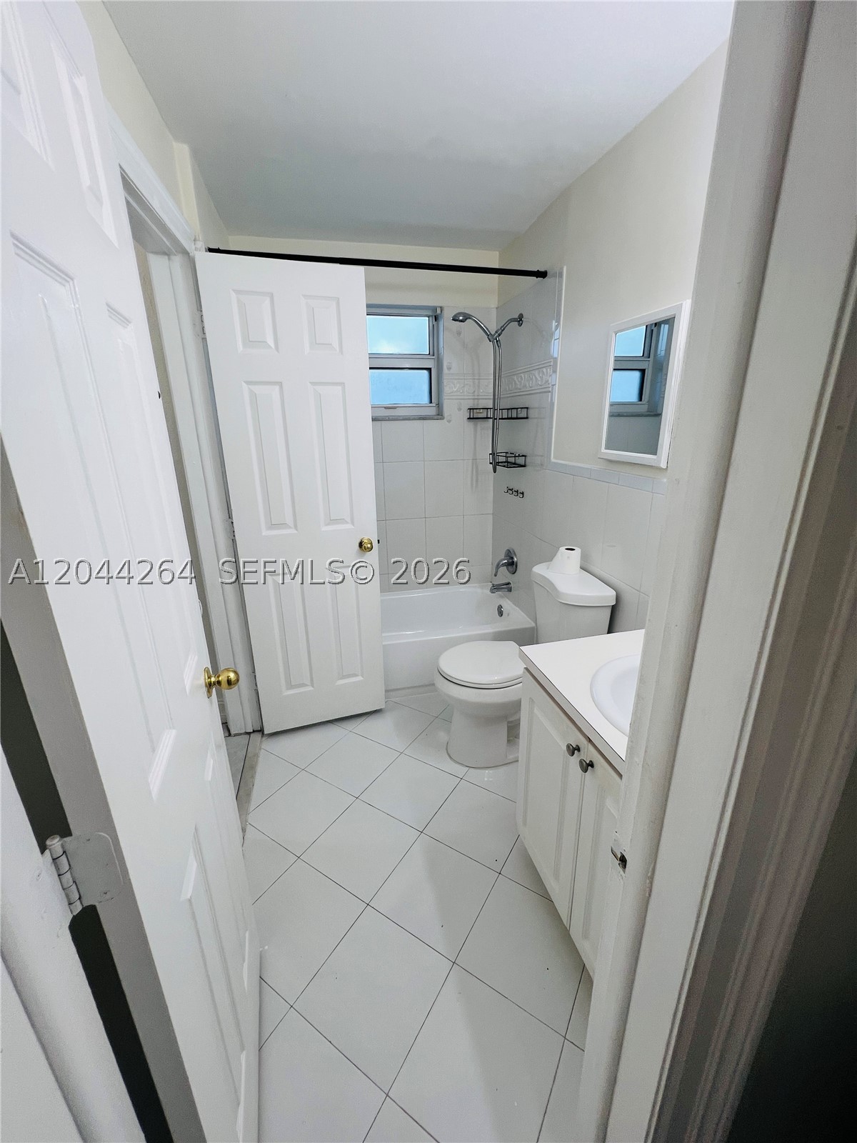 VILLA GARCEZ CONDO - Residential Lease